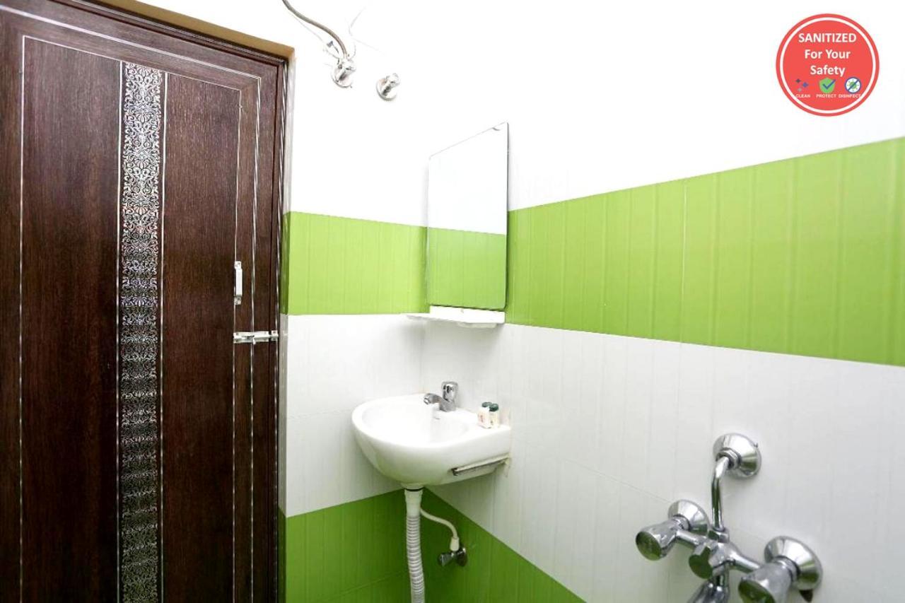 Goroomgo Krishna Residency Puri Exterior photo